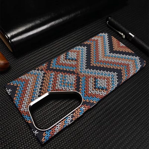 Metal Lens Carbon Fiber Texture Magsafe Case